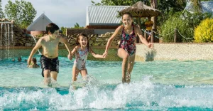 Las impresionantes termas de Entre Ríos con una pileta de olas que todos quieren conocer