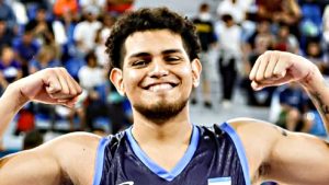 Alumni cerró dos refuerzos internacionales: la palabra de su DT