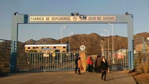 Fabricaciones Militares cerró su planta de San Juan y remató hasta las mesas y sillas