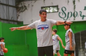 Facundo Sucatzky: "Creo que es mi momento de enseñar, es mi motor"