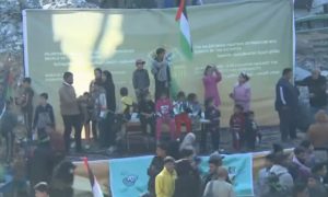 Hamás pone en libertad a tres rehenes israelíes en Gaza