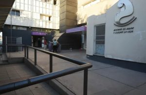 Tragedia: un bebé de 1 año y 11 meses murió ahogado tras caer a una pileta