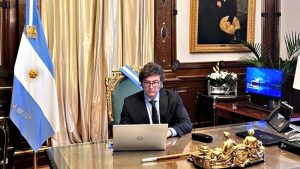 Javier Milei le pidió a Axel Kicillof que renuncie para que Nación intervenga la provincia de Buenos Aires
