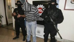 Pandu sumó condena por ordenar balaceras en escuelas y estaciones de servicio