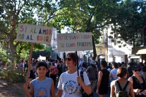 Santa Fe, en una histórica marcha del orgullo, antifascista y antirracista
