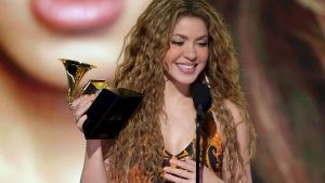 Premios Grammy: Shakira le dedicó el suyo a las y los inmigrantes a Estados Unidos deportados