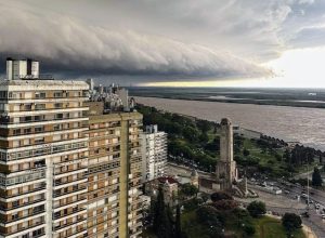 Tras las severas lluvias, cómo sigue el tiempo hasta el fin de semana en Rosario y cuándo volverá a llover: "El clima está loco"