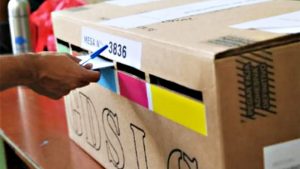 Se sorteó el orden de candidatos de la boleta única de convencionales y Locomotora Olivera se quedó con el primer lugar