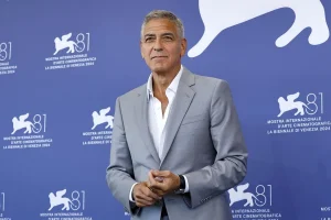 Ahora Donald Trump atacó al actor George Clooney: lo llamó "estrella de segunda" por defender la libertad de prensa