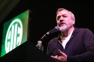 Rodolfo Aguiar: "Que Milei no se enamore tanto de la motosierra, se la vamos a quitar y va a apuntar hacia él"