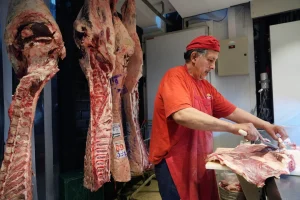 La suba del precio de la hacienda acelera el valor de la carne en el mostrador por encima de la inflación