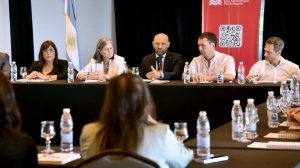 Puccini: “Los puertos son una oportunidad para el crecimiento y desarrollo de Argentina