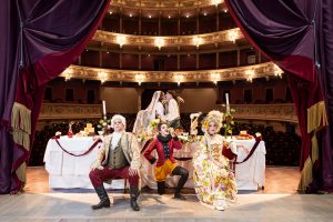 “Las Bodas de Fígaro”, la ópera bufa e irreverente de Mozart, cobra vida en el Teatro El Círculo con todo su esplendor  