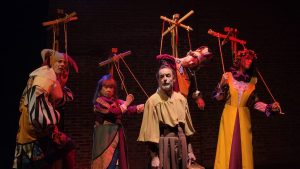 “Hamlet se va de gira”: los 60 años del grupo Arteón en una evocación que lleva el sello inalterable del maestro Néstor Zapata