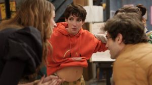 Para ver en casa: Disney+ estrenó la serie “@New Mamita, la madre de todas las mentiras”