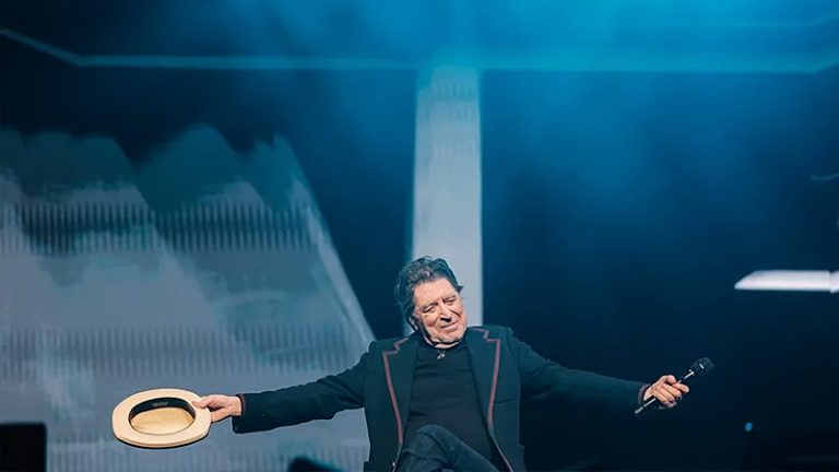 Joaquín Sabina se despidió de Buenos Aires, a la que considera su casa, tras diez conciertos con entradas agotadas