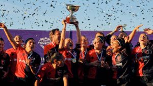 Festeja el título: tras la obtención de la Copa Federal, Newell's jugará en el Coloso