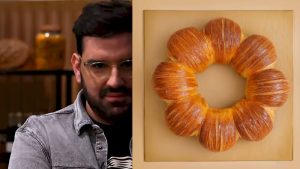 Cuánto cuesta la Rosca de Pascua que vende Damián Betular en su pastelería y qué relleno trae