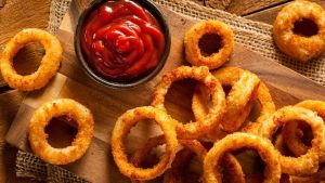 Aros de cebolla súper crocantes: el secreto para que queden irresistibles