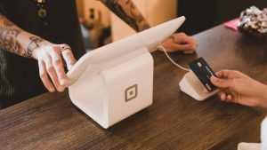 Atención turistas: cuál es la nueva prohibición del gobierno nacional que afecta las compras en Chile