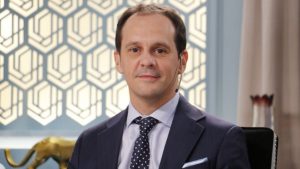 Fausto Spotorno, economista cercano a Javier Milei, sostuvo que mucha gente “está teniendo que decidir entre comer y curarse”