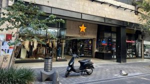 Cerró en Rosario una mítica galería céntrica que hace solo 6 meses se había relanzado con mucha expectativa: hay bronca de inquilinos