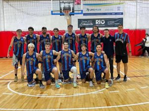 Gimnasia sigue en la pelea y Fisherton se anotó el primer triunfo