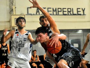 Gimnasia se afirma en el segundo lugar y Temperley dio paso clave