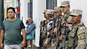 Perú: declararon el toque de queda en la provincia de Pataz, donde asesinaron a trece mineros