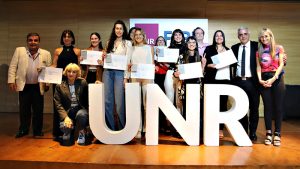 Récord histórico de graduados en la UNR