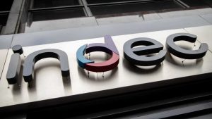 Trabajadores del Indec realizaron un semaforazo para frenar con “los salarios de pobreza”, luego de que el gobierno nacional les propusiera un aumento del "0% para junio"