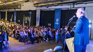 Javkin: "Nosotros nunca nos vamos a retirar de la prestación del servicio de salud pública"