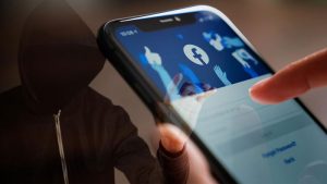 Otra vez la trampa-market: acordó la venta de su auto y le sacaron 200 mil pesos, el teléfono y las llaves de su casa