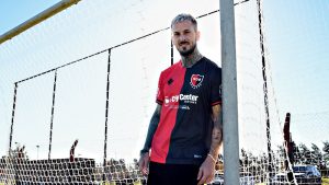 Darío Benedetto llegó a Rosario y Newell’s ya tiene su segundo refuerzo