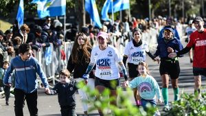El deporte copa las calles de Rosario: llega la Maratón Internacional de la Bandera