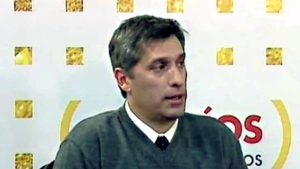 Para Olivares, la autorización para tomar créditos “es un fuerte respaldo a un gobierno en función de la credibilidad, porque lo que dice, lo hace”