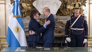 Vencen las facultades delegadas y Sturzenegger deberá buscar un nuevo marco para su agenda de desregulación