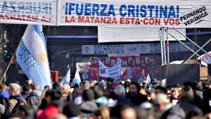 Cristina, apoyo en Plaza de Mayo