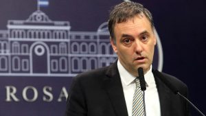 Solo provocación: el Gobierno eliminará por decreto el "Día del trabajador del Estado"