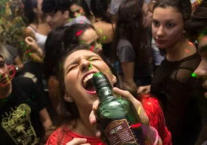 Cuánto tarda en curarse el hígado, luego de dejar el alcohol: desde 24 horas hasta un año