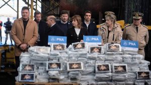 Bullrich en San Lorenzo: quemó cocaína y dijo que le "pareció muy raro" reciente apriete vía cartel en su contra