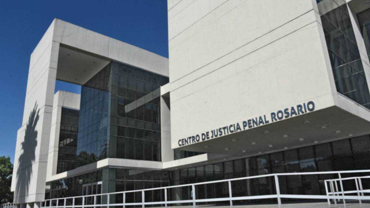 La mató a puñaladas y la enterró en el fondo de la casa: piden perpetua para el femicida de Nora Escobar en Granadero Baigorria