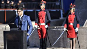 Pullaro en el monumento