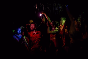 “Amor. Nada que entender”: Bondi Colectivo Teatral ofrece una nueva temporada de su imperdible "laberinto de pasiones"