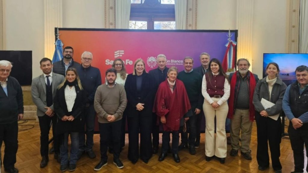 Propuesta por la libertad de expresión y el derecho a la información en la nueva Constitución provincial