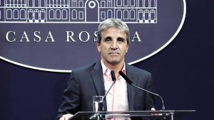 El ministro de Economía, Luis Caputo