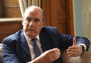 Francos confirmó el veto a la ley de jubilados y lanzó una frase lapidaria sobre la economía