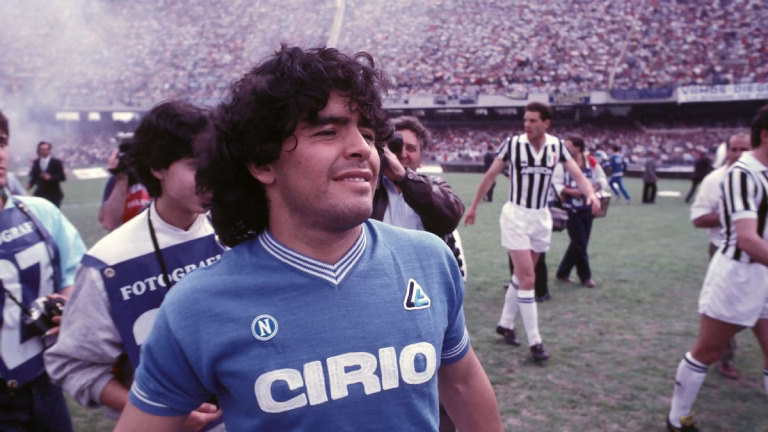 El retrato más íntimo de Diego Maradona desembarca en Netflix: cuándo estrenará