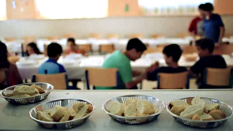 Comedores y merenderos comunitarios