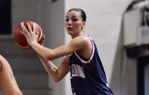 Náutico le ganó a Ben Hur y todo el jueves de chicas de la Rosarina